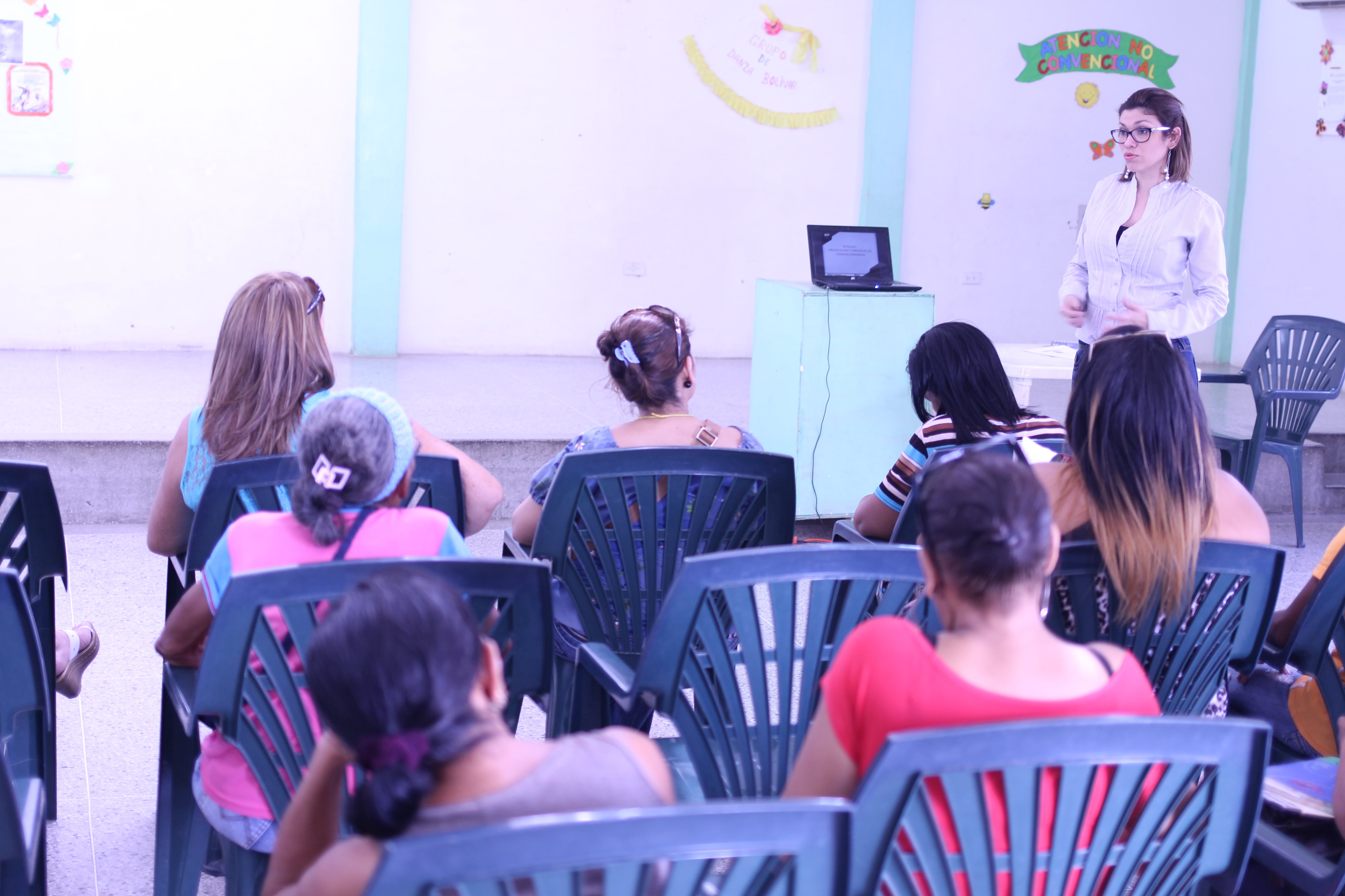 Tecnología Educativa Comunal llega al Sector Bolívar de Punto Fijo