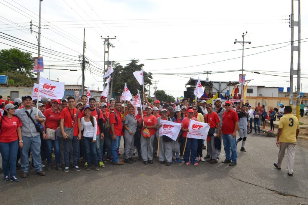Clase trabajadora de VIT dijo presente en concentración de apoyo al presidente Nicolás Maduro